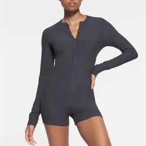 Skims Soft Lounge Sleepwear Onesie Graphite NWT